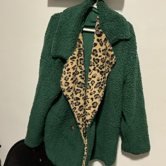 Emerald Teddy Jacket with Leopard Print Collar - Picture 3 of 4
